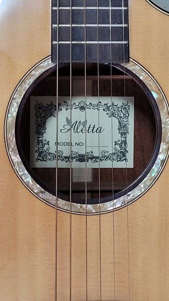guitar-acoustic-aletta